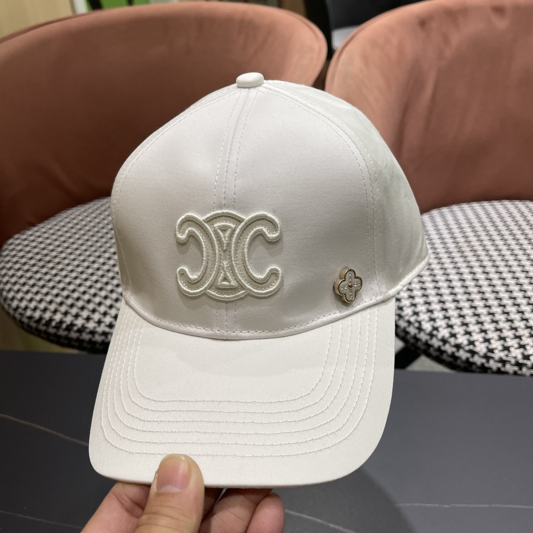  【CELINE赛琳】新款经典原版休闲潮流款 棒球帽🧢随便搭配都超好看！出门旅游，绝对要入手的一款