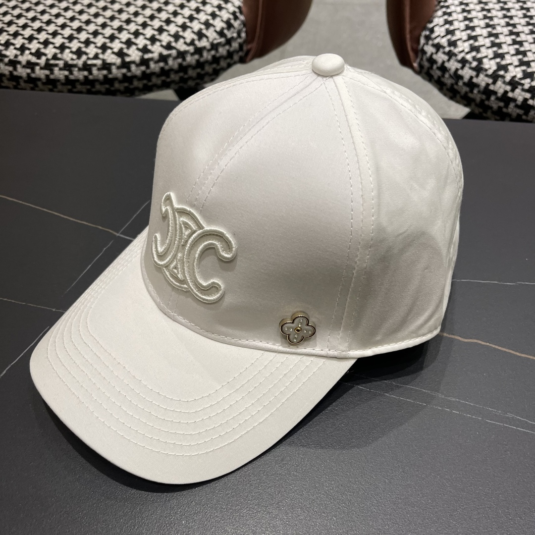  【CELINE赛琳】新款经典原版休闲潮流款 棒球帽🧢随便搭配都超好看！出门旅游，绝对要入手的一款