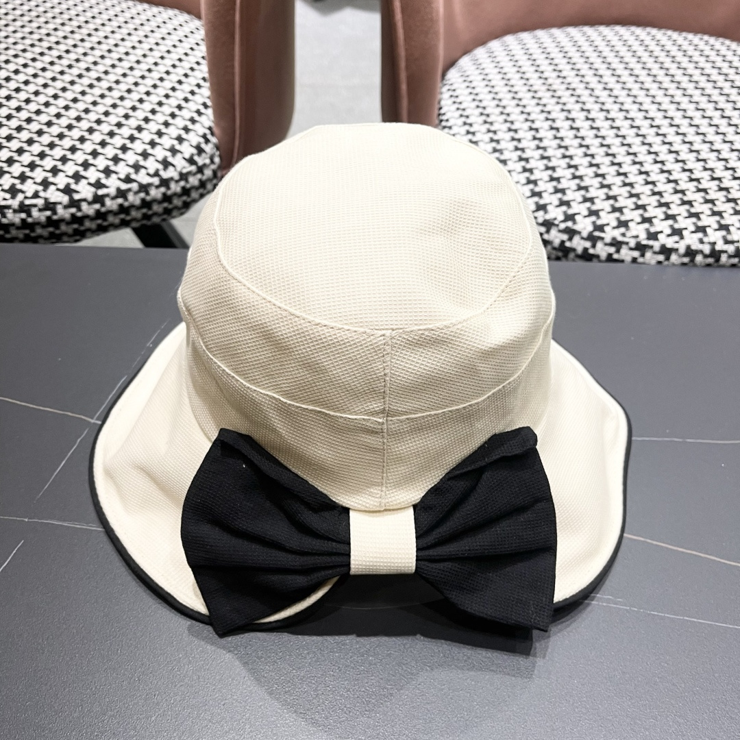 赛琳CELINE2025新款韩版蝴蝶结渔夫帽，优雅气质时尚百搭盆帽简约舒适水桶帽