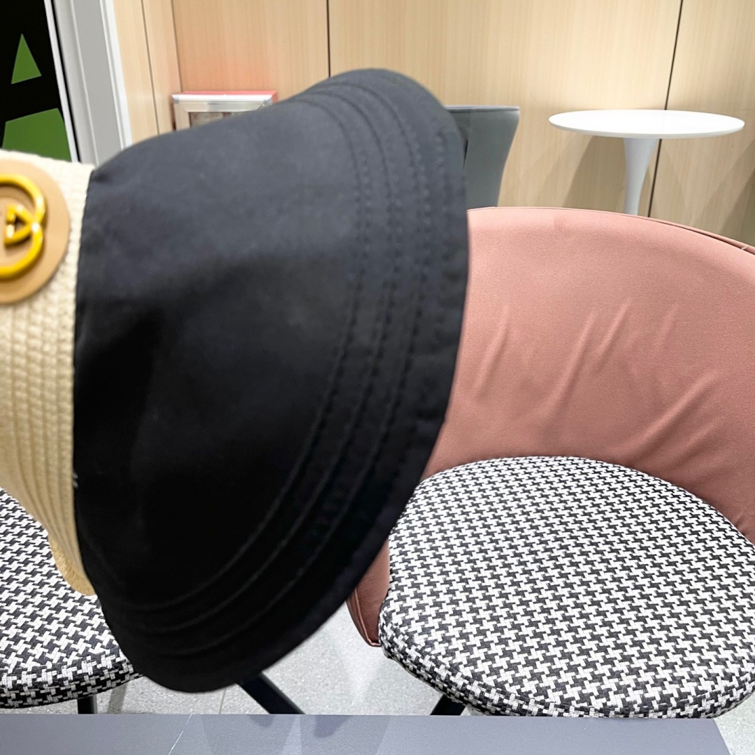  古奇Gucci日系简约防晒空顶草帽女夏可折叠户外骑车休闲遮
阳帽透气太阳帽潮