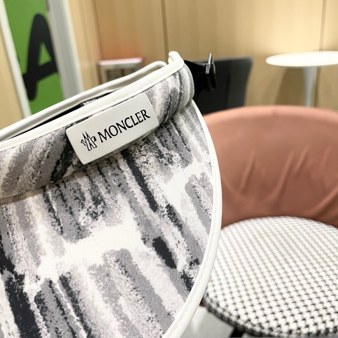  蒙口MONCLER新款空顶帽女春夏出游遮阳防晒帽显脸小百搭休闲太阳