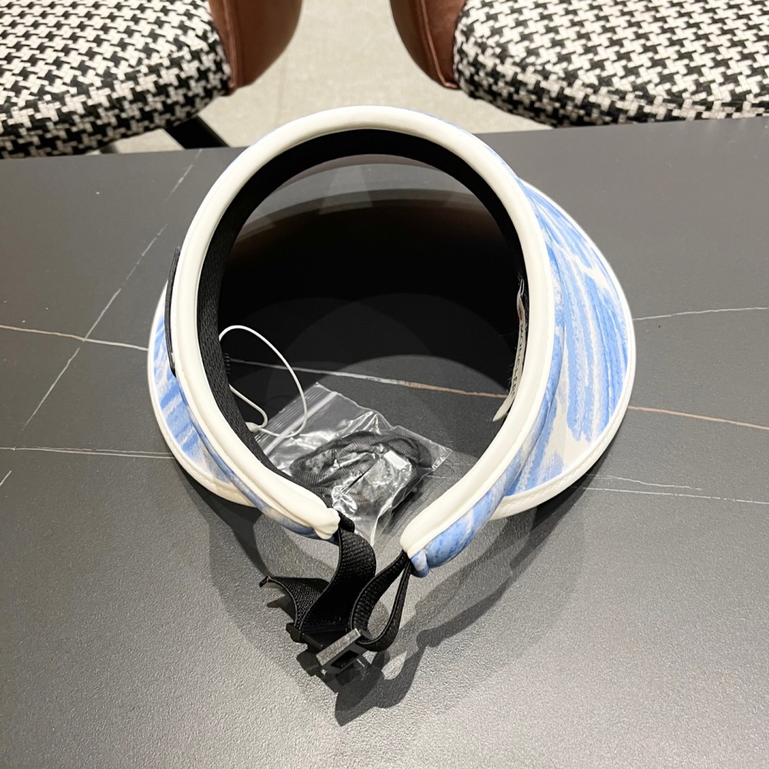  蒙口MONCLER新款空顶帽女春夏出游遮阳防晒帽显脸小百搭休闲太阳