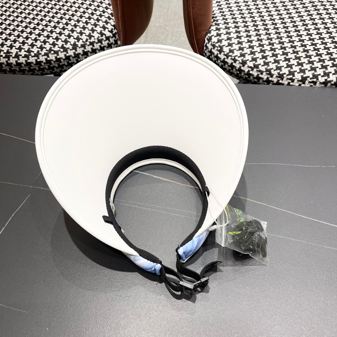  蒙口MONCLER新款空顶帽女春夏出游遮阳防晒帽显脸小百搭休闲太阳