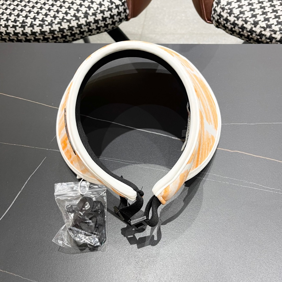  蒙口MONCLER新款空顶帽女春夏出游遮阳防晒帽显脸小百搭休闲太阳