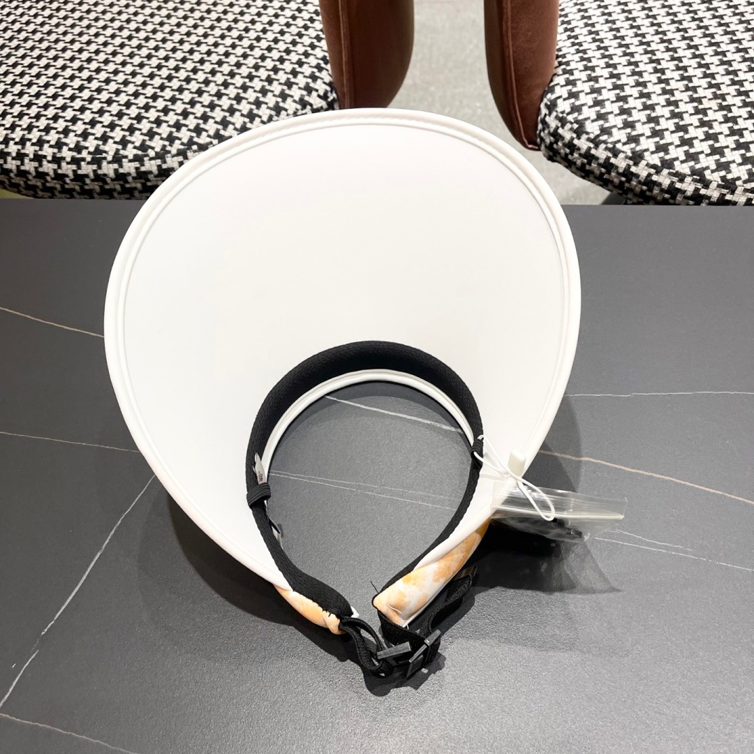  蒙口MONCLER新款空顶帽女春夏出游遮阳防晒帽显脸小百搭休闲太阳