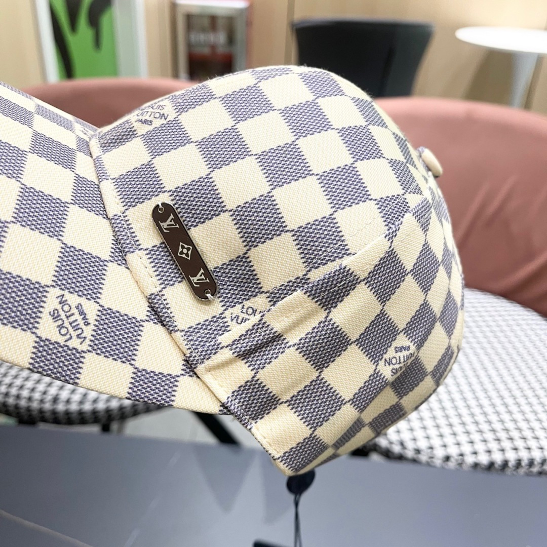  路易威登Lv 新款韩版日系潮棋盘格棒球帽户外运
动女防晒遮阳鸭舌帽男潮牌