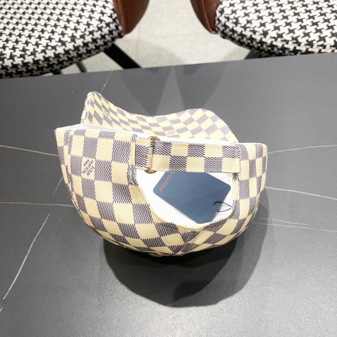 路易威登Lv 新款韩版日系潮棋盘格棒球帽户外运
动女防晒遮阳鸭舌帽男潮牌
