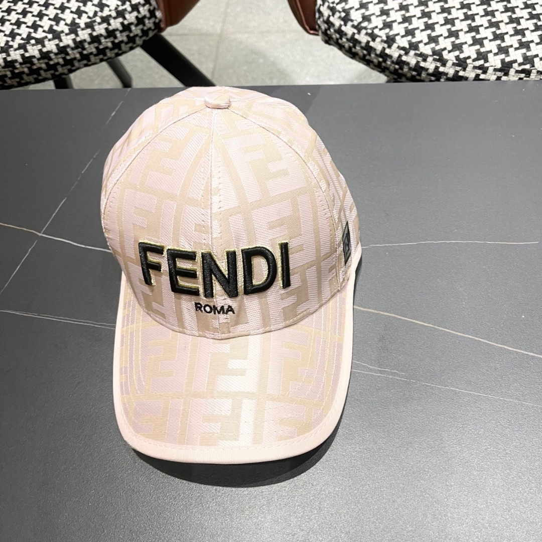  FENDI芬迪 2025老花系列棒球帽🧢 经典FF中古单品，气质穿搭单品，质量杠杠👍