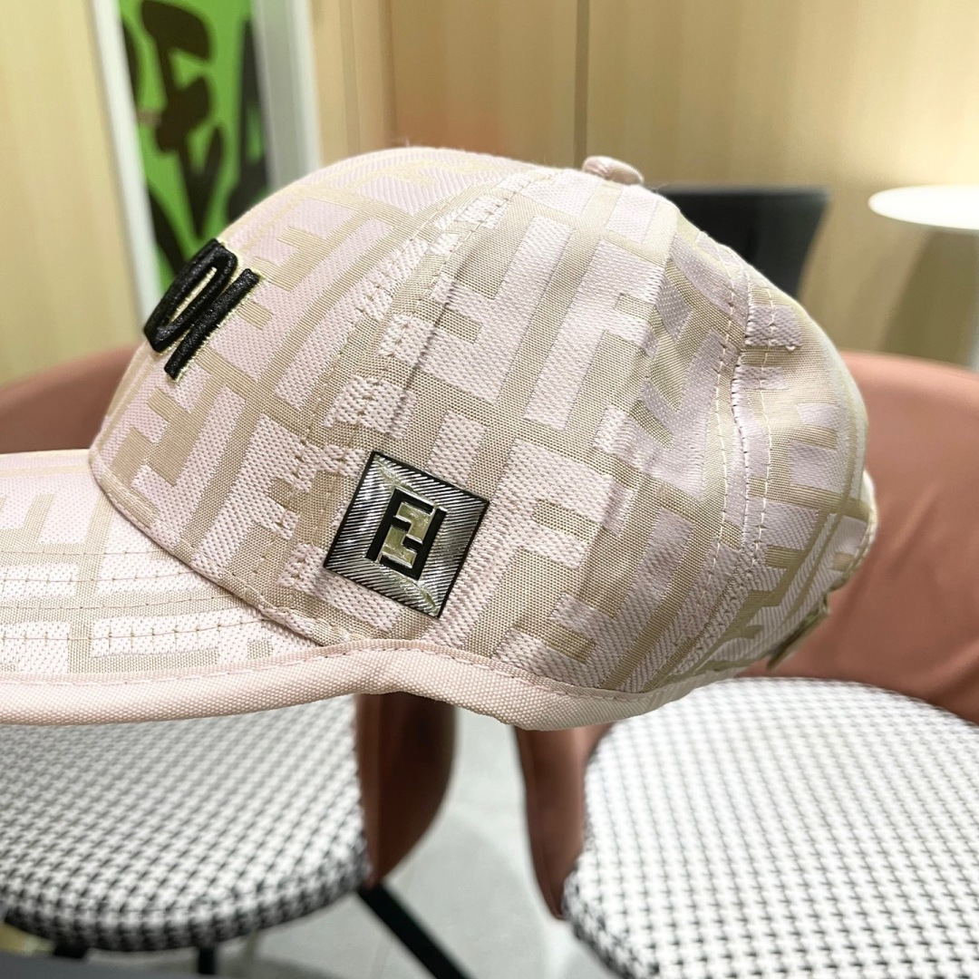  FENDI芬迪 2025老花系列棒球帽🧢 经典FF中古单品，气质穿搭单品，质量杠杠👍