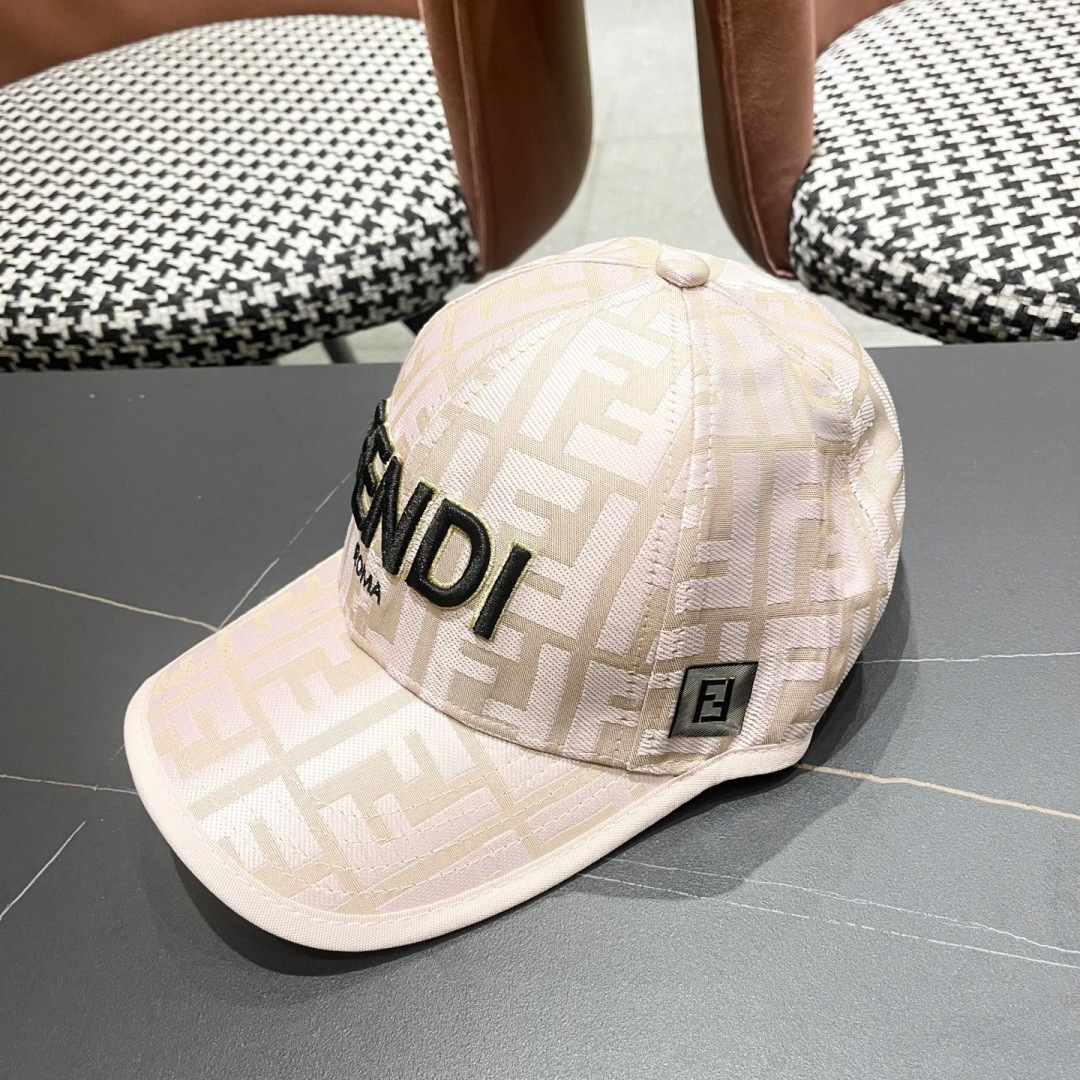  FENDI芬迪 2025老花系列棒球帽🧢 经典FF中古单品，气质穿搭单品，质量杠杠👍