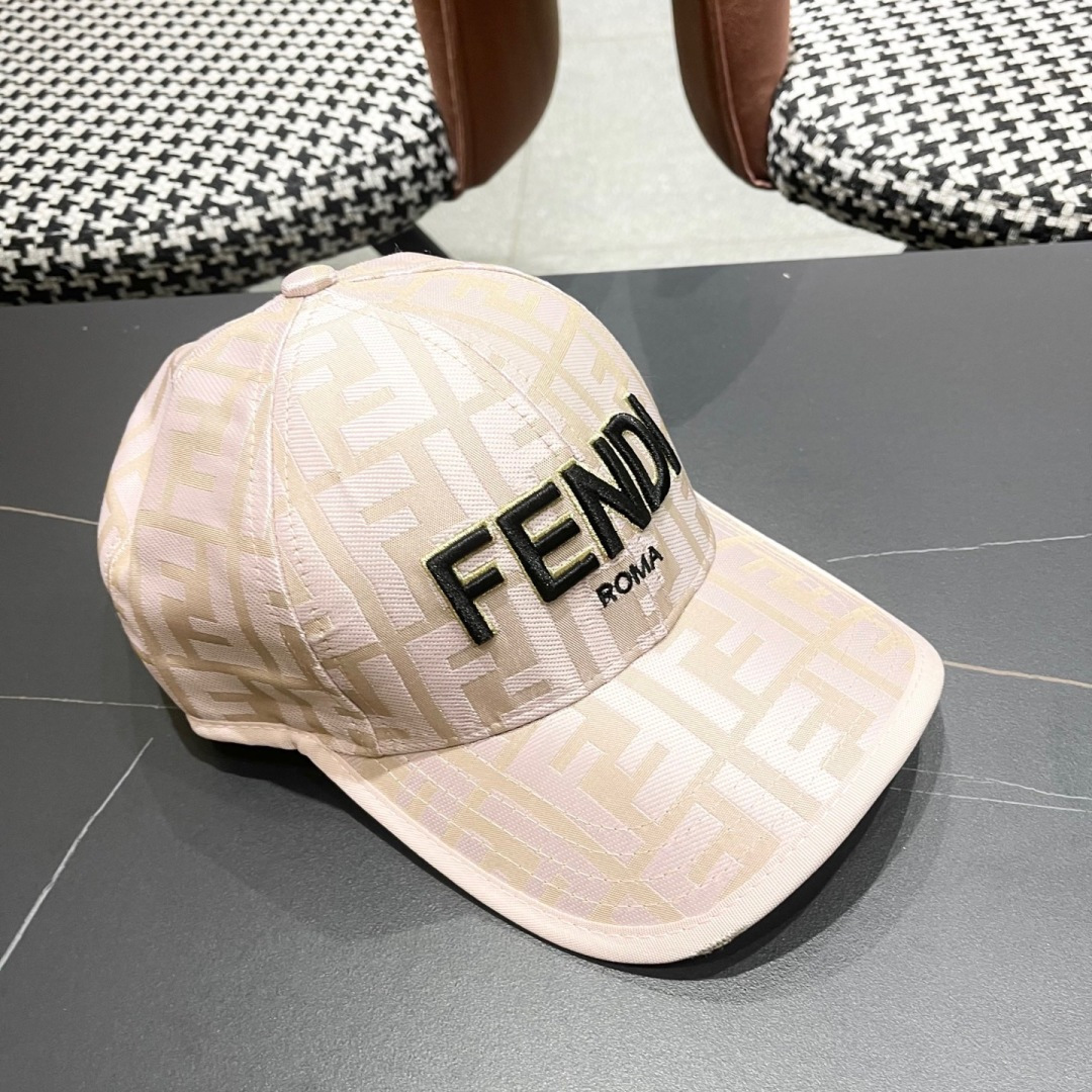  FENDI芬迪 2025老花系列棒球帽🧢 经典FF中古单品，气质穿搭单品，质量杠杠👍