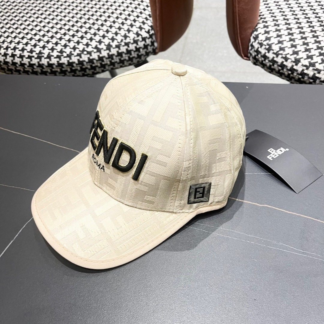  FENDI芬迪 2025老花系列棒球帽🧢 经典FF中古单品，气质穿搭单品，质量杠杠👍