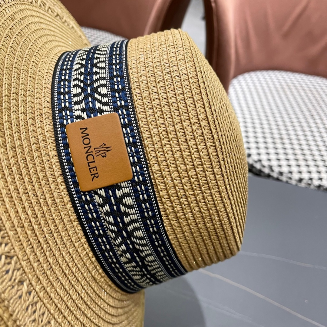  蒙口 波西米亚民族风海边沙滩遮阳草帽女夏季出游
防晒时尚平顶宽檐礼帽