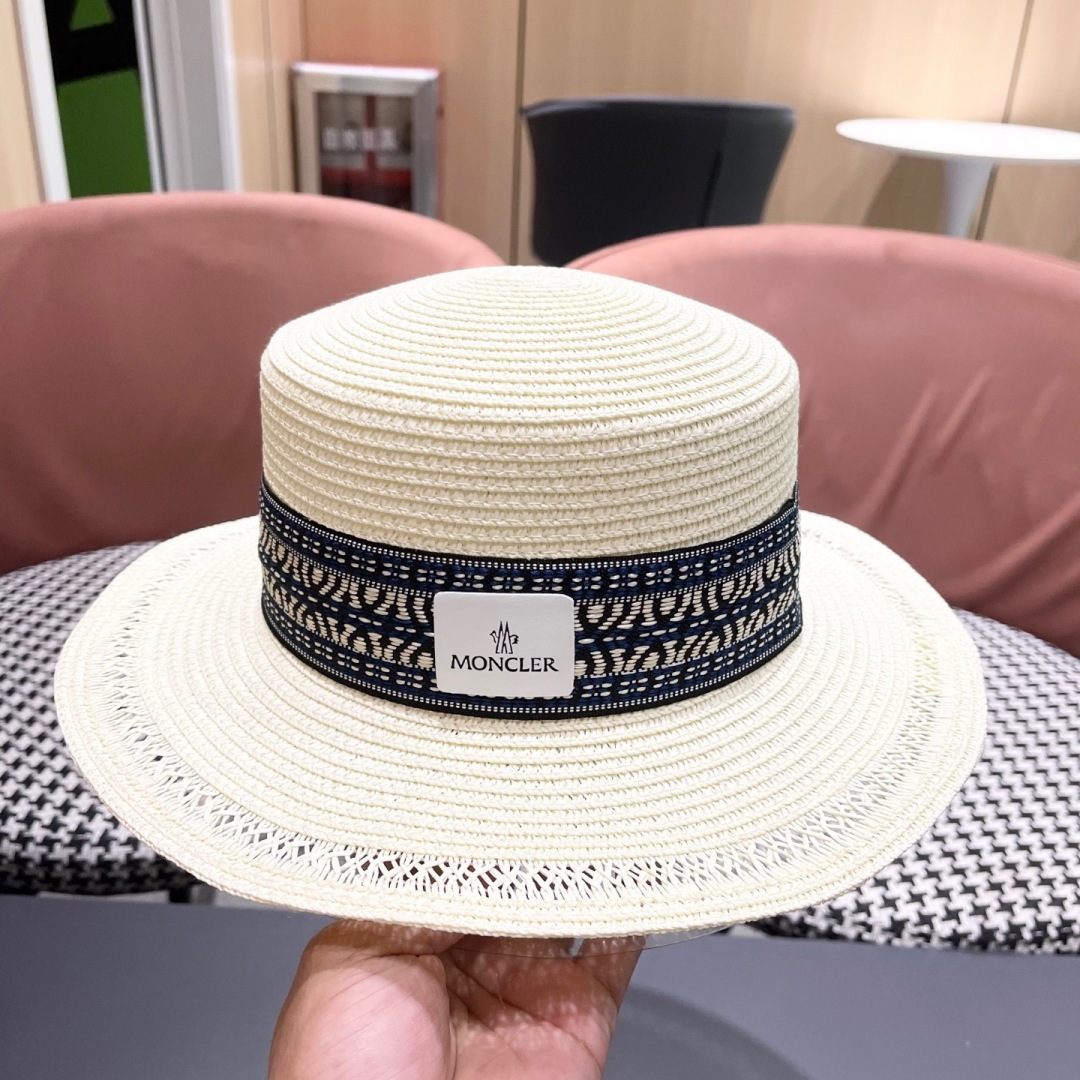  蒙口 波西米亚民族风海边沙滩遮阳草帽女夏季出游
防晒时尚平顶宽檐礼帽