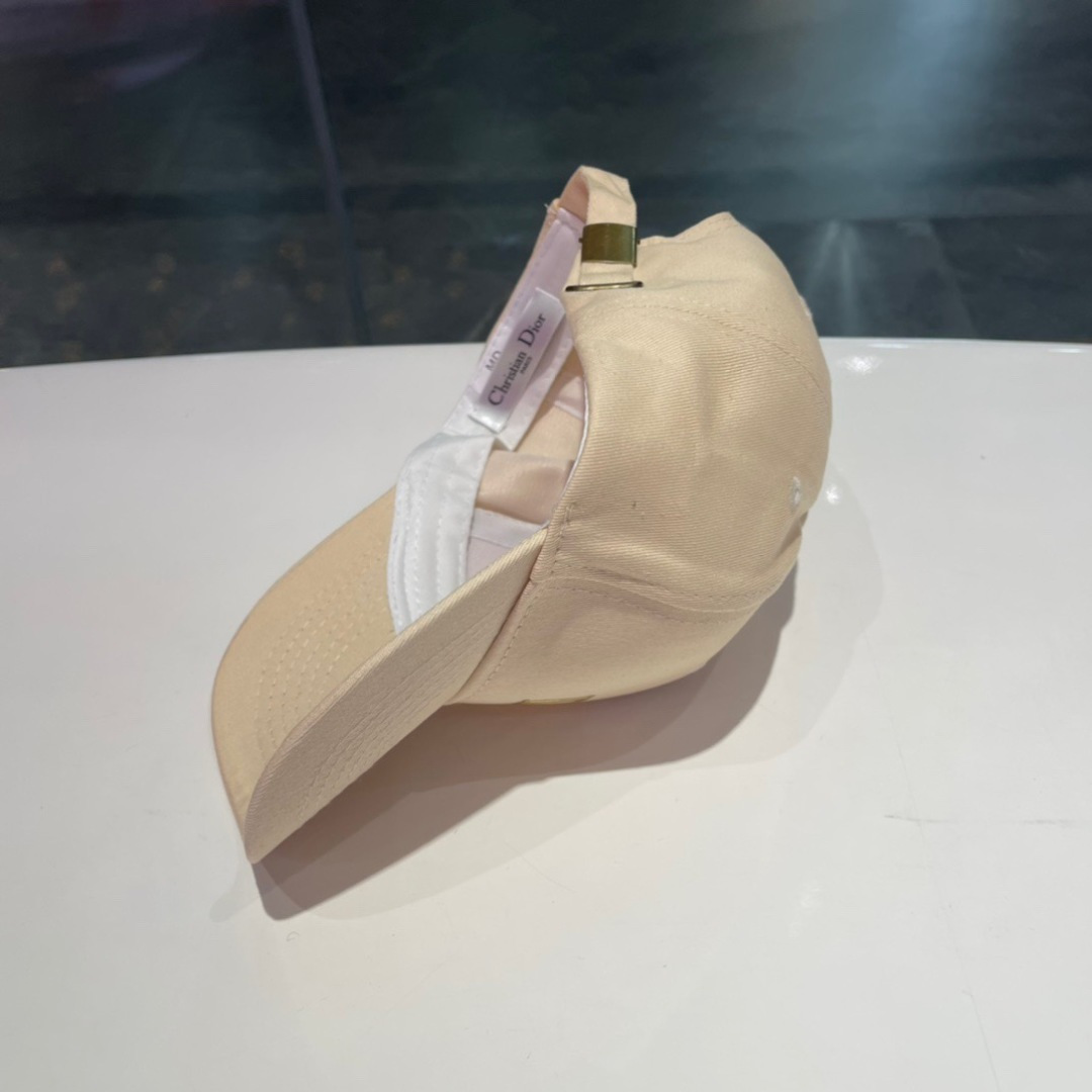  【DIOR迪奥】春夏新款棒球帽，新款出货，大牌款超好搭配，赶紧入手！