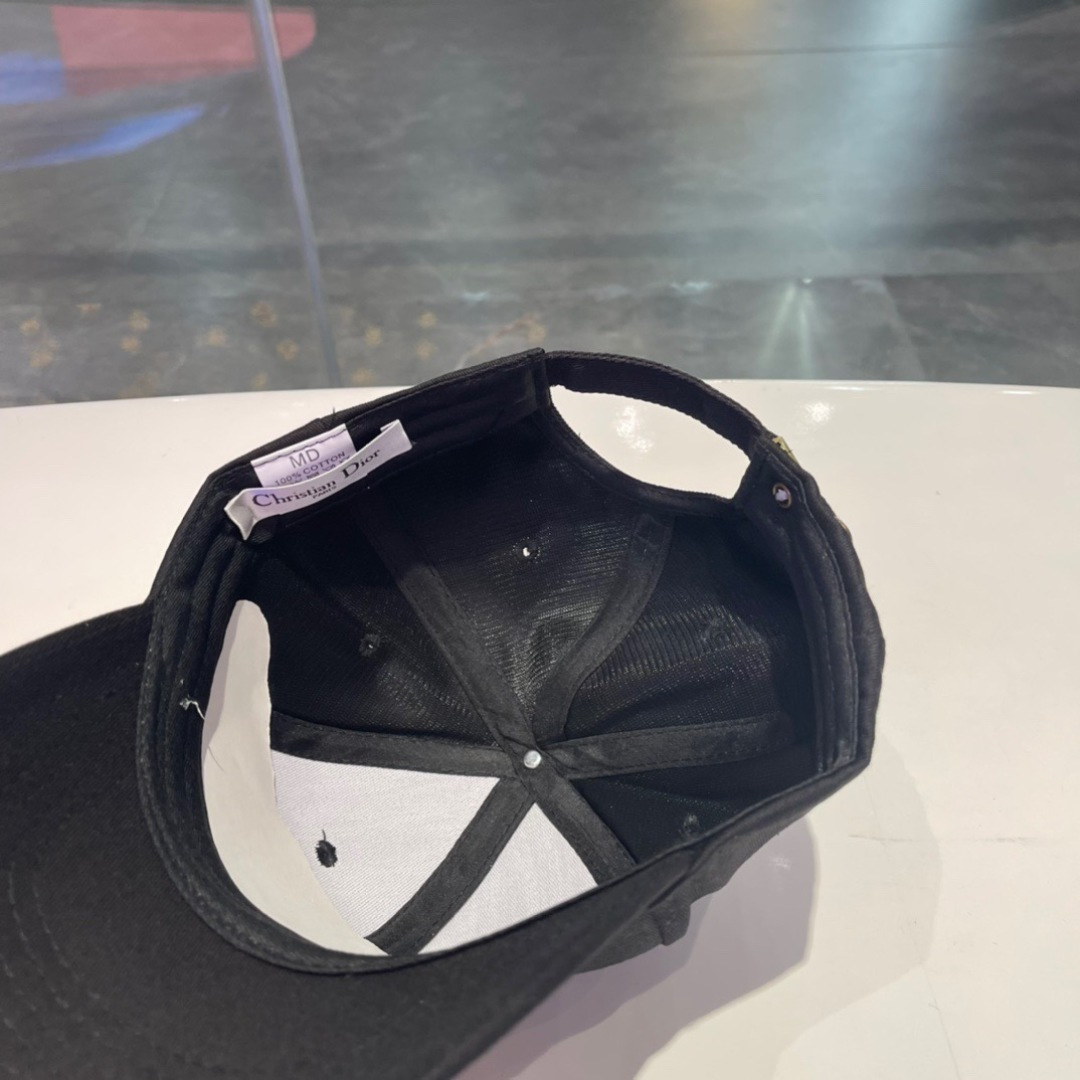  【DIOR迪奥】春夏新款棒球帽，新款出货，大牌款超好搭配，赶紧入手！