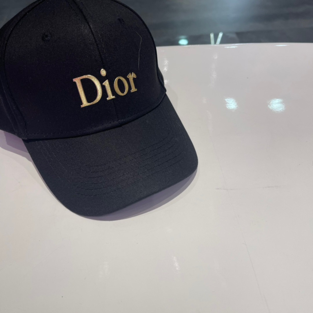  【DIOR迪奥】春夏新款棒球帽，新款出货，大牌款超好搭配，赶紧入手！