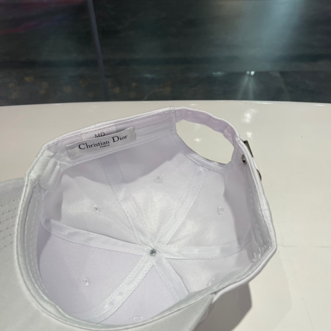  【DIOR迪奥】春夏新款棒球帽，新款出货，大牌款超好搭配，赶紧入手！