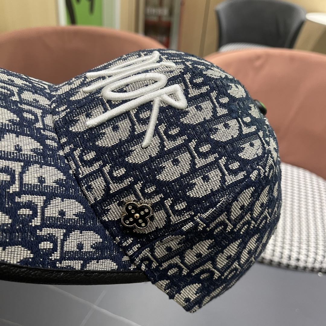  Dior(迪奥)2025新款原单棒球帽， Dior老花，复古韵味十足，专柜断货热门，11开模订制，原版