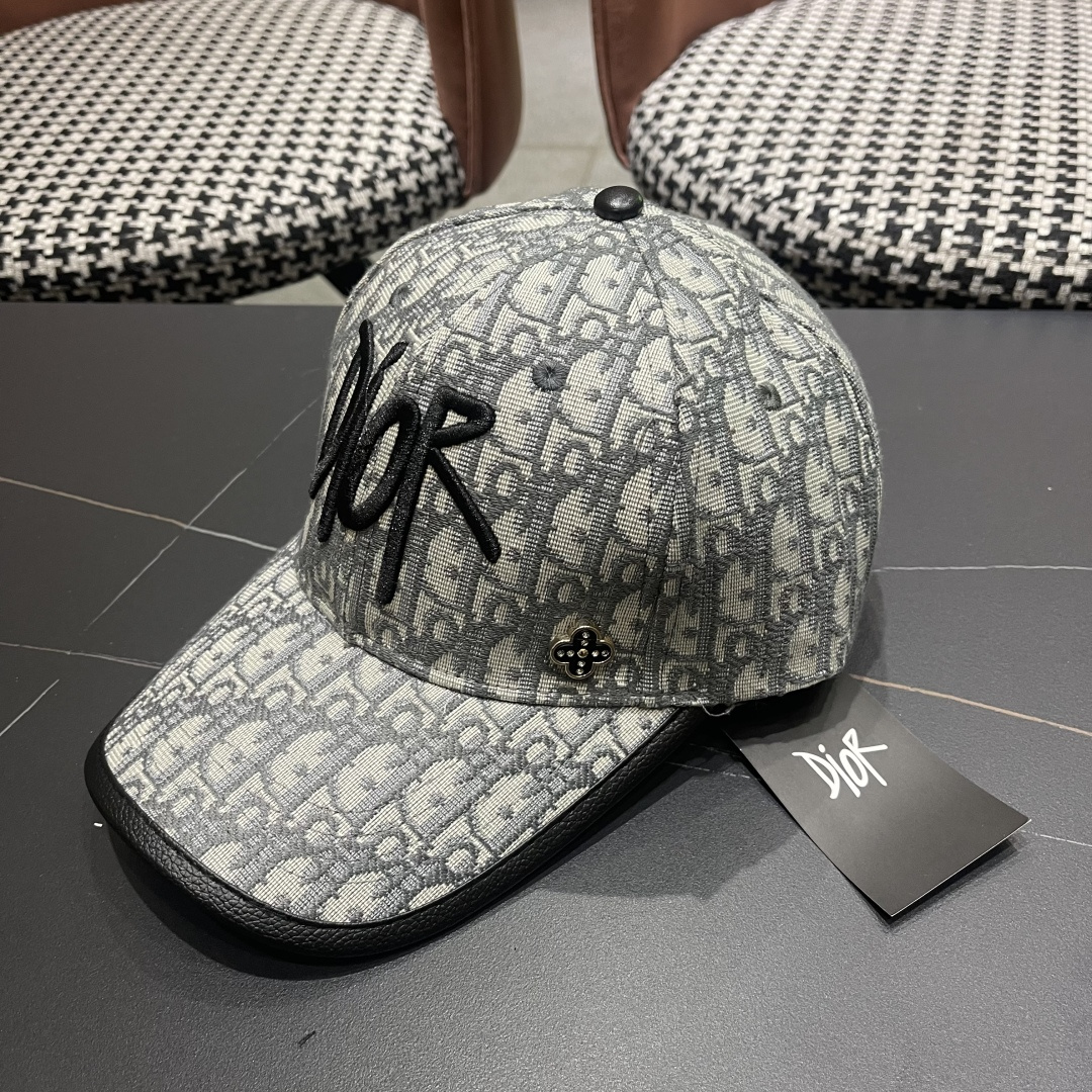 Dior(迪奥)2025新款原单棒球帽， Dior老花，复古韵味十足，专柜断货热门，11开模订制，原版