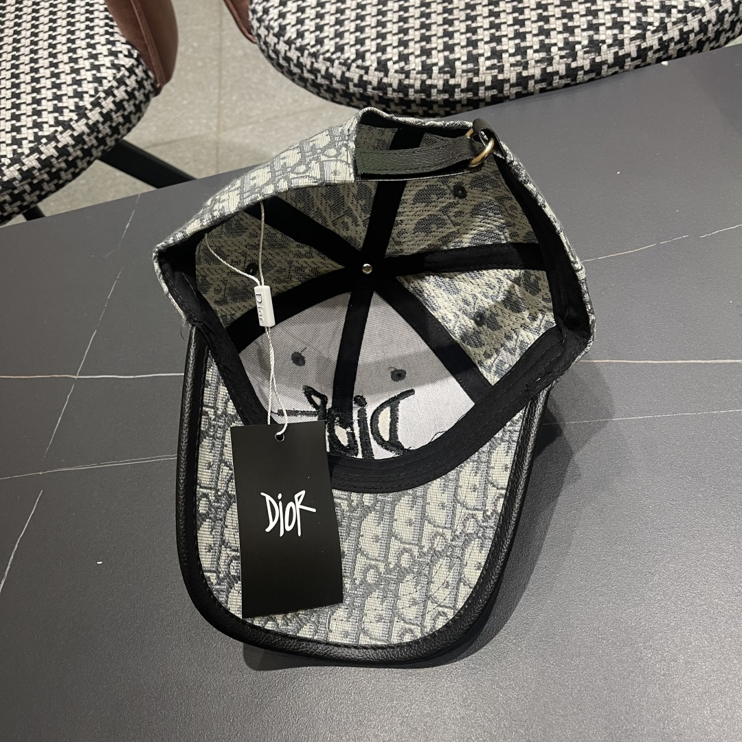  Dior(迪奥)2025新款原单棒球帽， Dior老花，复古韵味十足，专柜断货热门，11开模订制，原版