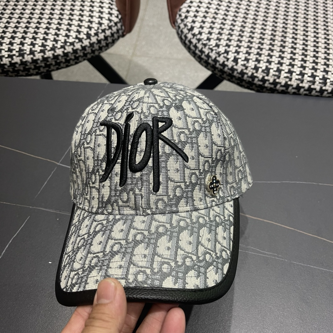  Dior(迪奥)2025新款原单棒球帽， Dior老花，复古韵味十足，专柜断货热门，11开模订制，原版