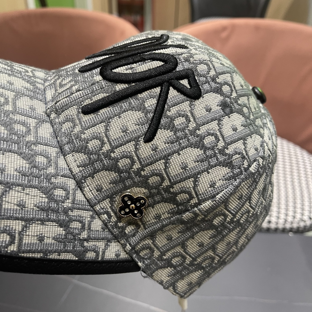  Dior(迪奥)2025新款原单棒球帽， Dior老花，复古韵味十足，专柜断货热门，11开模订制，原版