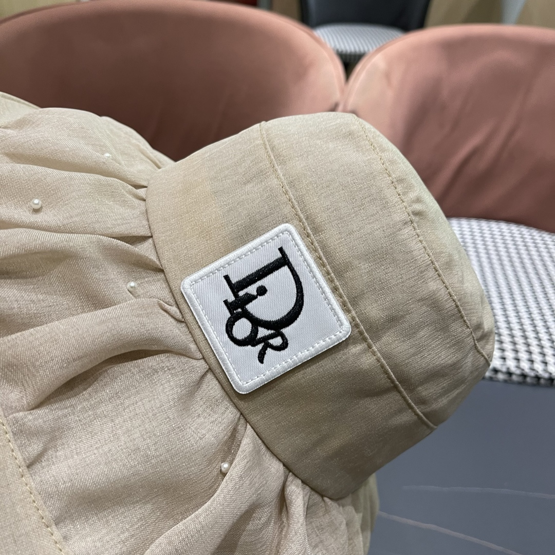  迪奥DlOR新2025年春夏新款网纱渔夫帽子女珍珠点缀时尚出游气质优雅百搭盆帽