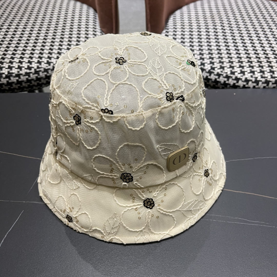  香奈儿2025新款韩版刺绣提花甜美渔夫帽春夏轻奢亮片花朵盆帽透气遞阳帽