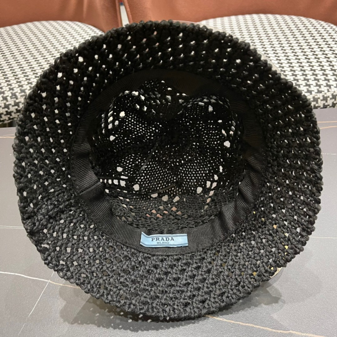  普拉达2025春夏新款钩花手工盆帽日系水桶透气帽简约甜美风，帽型很好，大脸型哦！出街必备