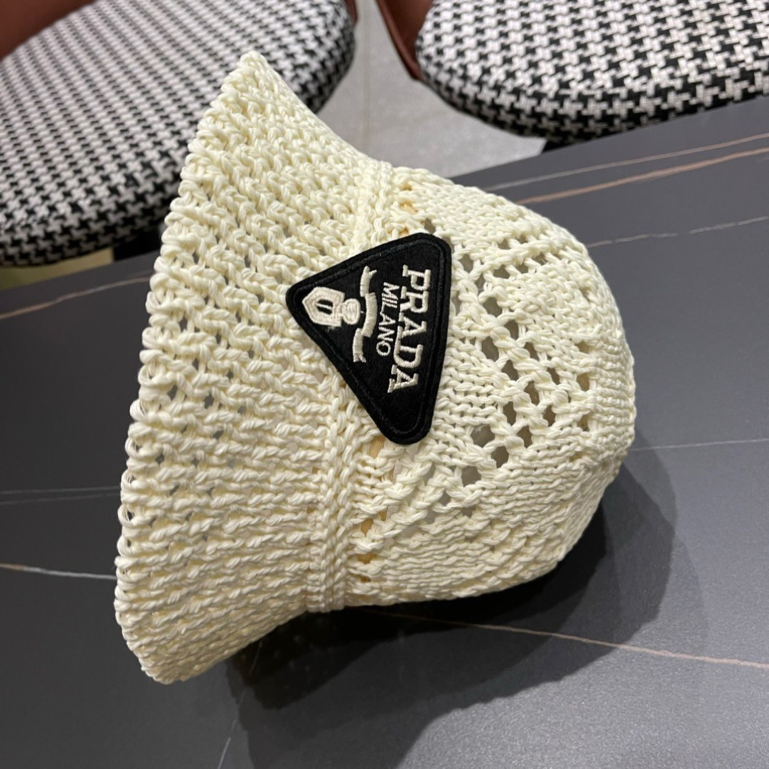  普拉达2025春夏新款钩花手工盆帽日系水桶透气帽简约甜美风，帽型很好，大脸型哦！出街必备