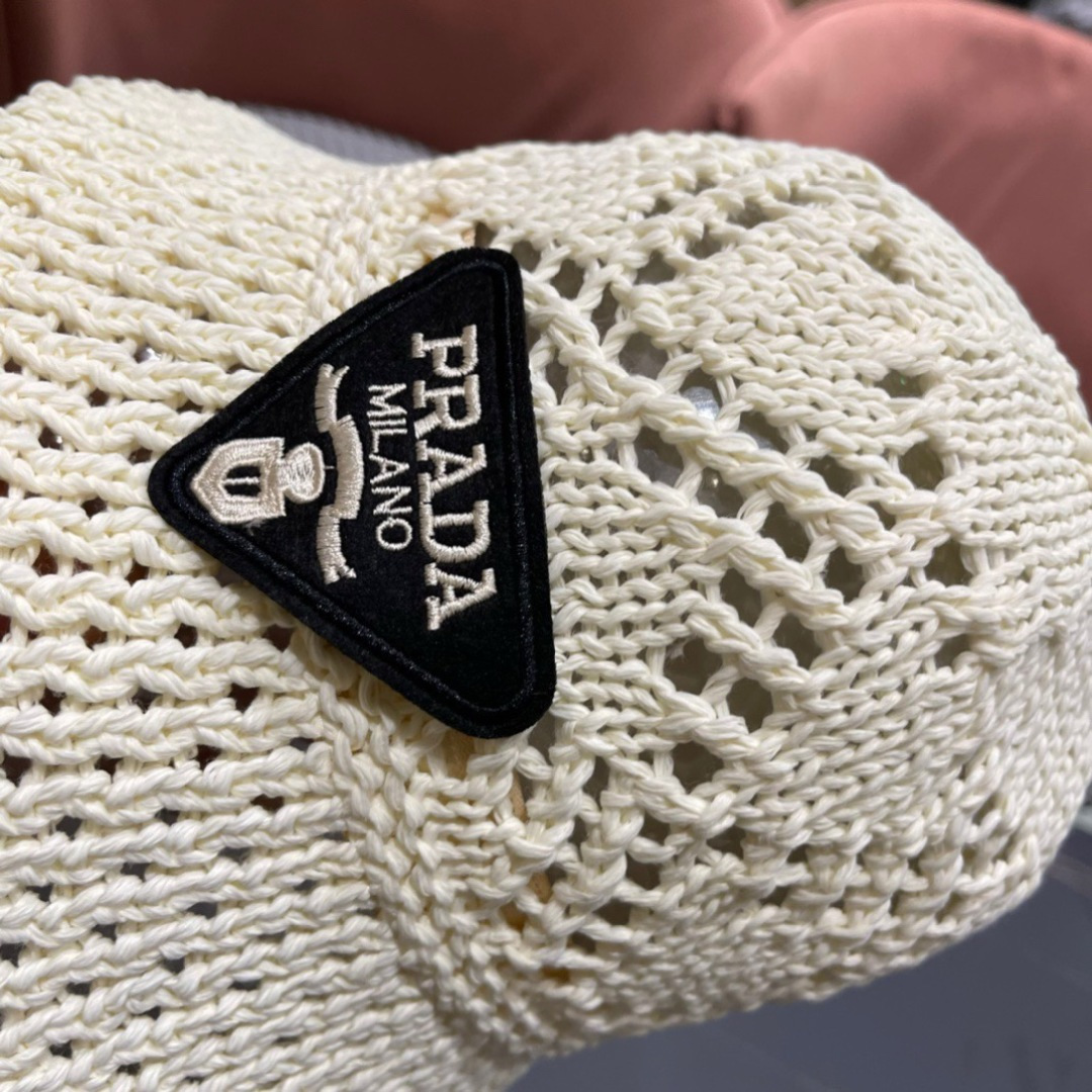  普拉达2025春夏新款钩花手工盆帽日系水桶透气帽简约甜美风，帽型很好，大脸型哦！出街必备