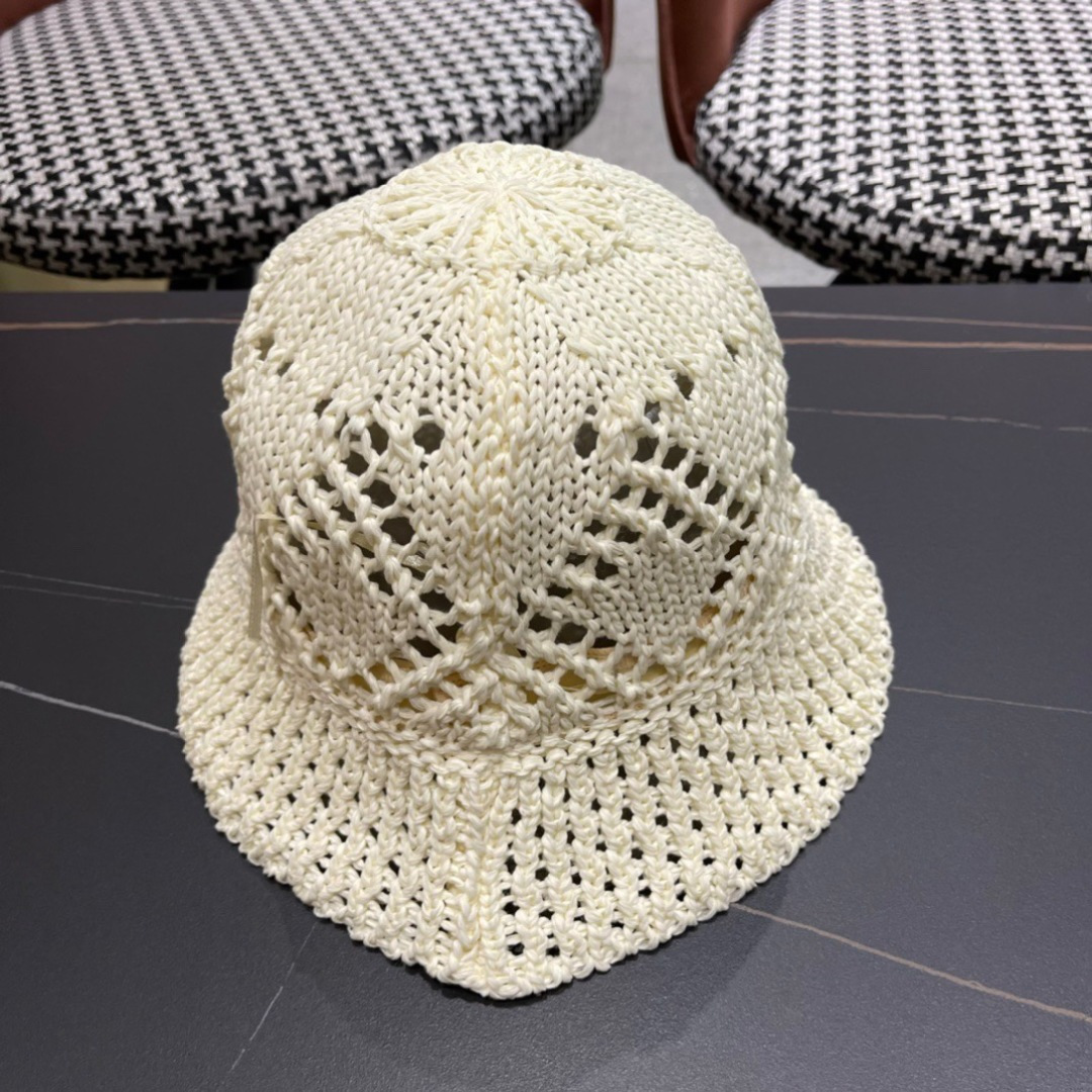  普拉达2025春夏新款钩花手工盆帽日系水桶透气帽简约甜美风，帽型很好，大脸型哦！出街必备