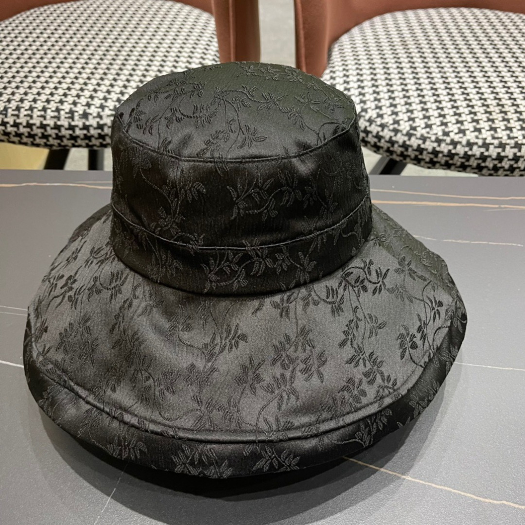  Dior 迪奥 2025新款渔夫帽， 精致純也格调很有感觉，很酷很时尚，质量超赞