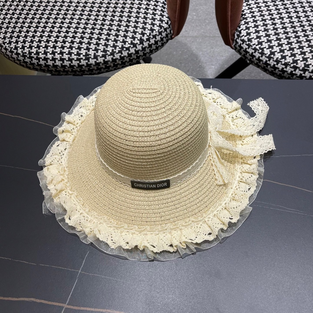  迪奥Dior草帽女蕾丝蝴蝶结遮阳帽户外出游度假太阳帽沙滩
防晒帽百搭渔夫帽