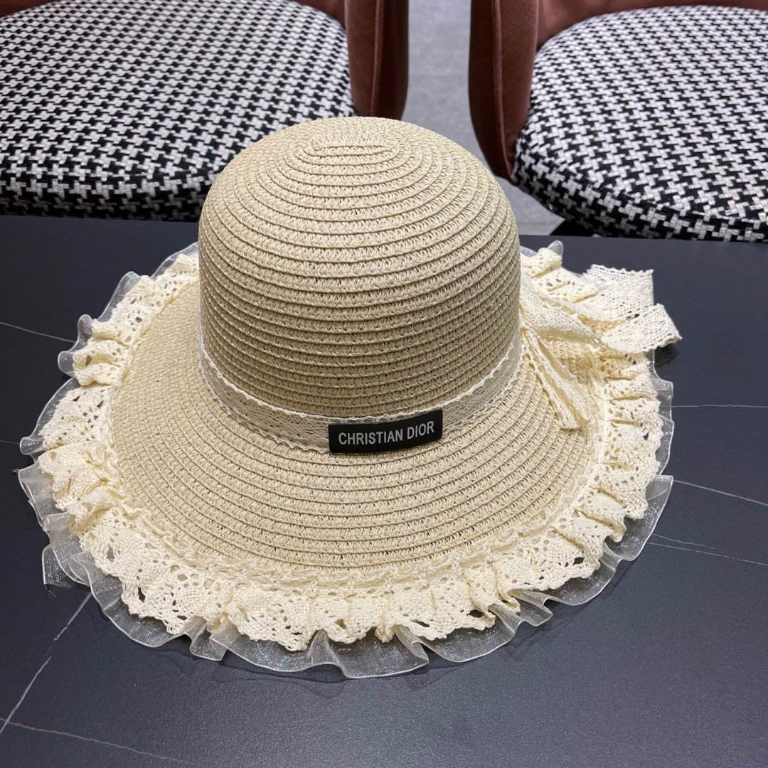  迪奥Dior草帽女蕾丝蝴蝶结遮阳帽户外出游度假太阳帽沙滩
防晒帽百搭渔夫帽