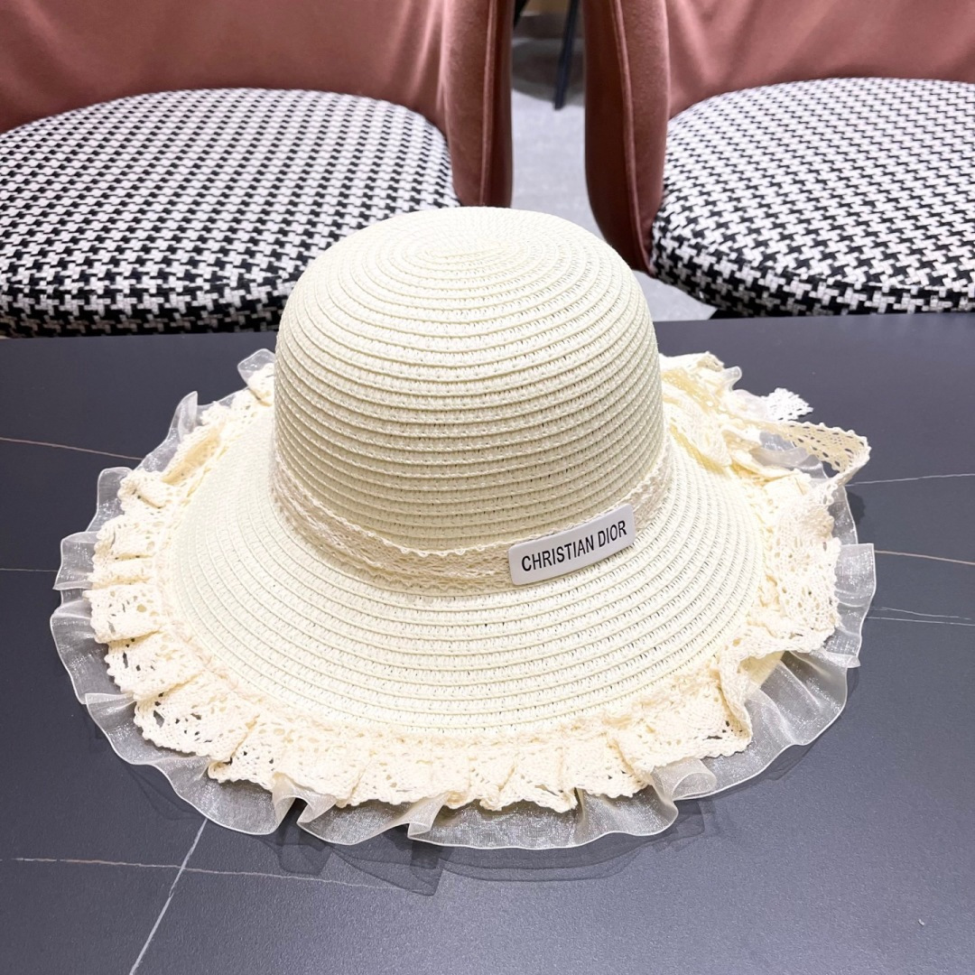  迪奥Dior草帽女蕾丝蝴蝶结遮阳帽户外出游度假太阳帽沙滩
防晒帽百搭渔夫帽