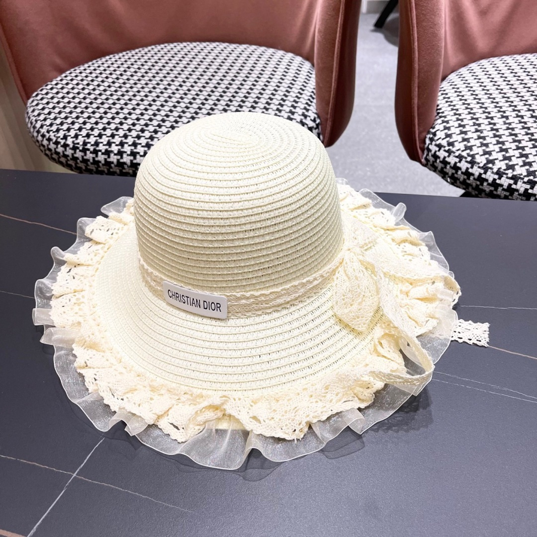  迪奥Dior草帽女蕾丝蝴蝶结遮阳帽户外出游度假太阳帽沙滩
防晒帽百搭渔夫帽