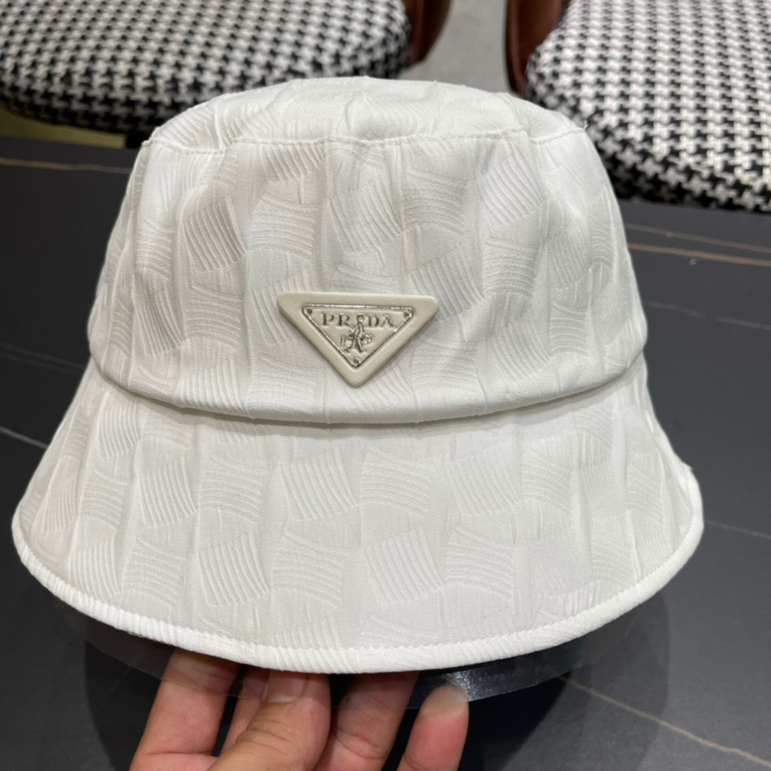 【普拉达】2025春夏新款遮阳渔夫帽，新款出货，大牌款超好搭配，赶紧入手！
