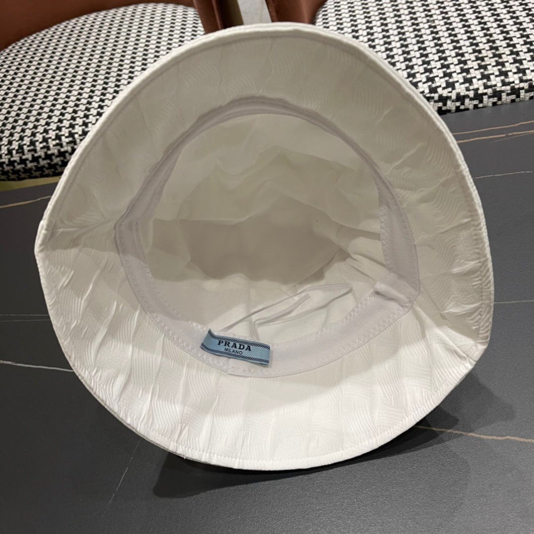 【普拉达】2025春夏新款遮阳渔夫帽，新款出货，大牌款超好搭配，赶紧入手！