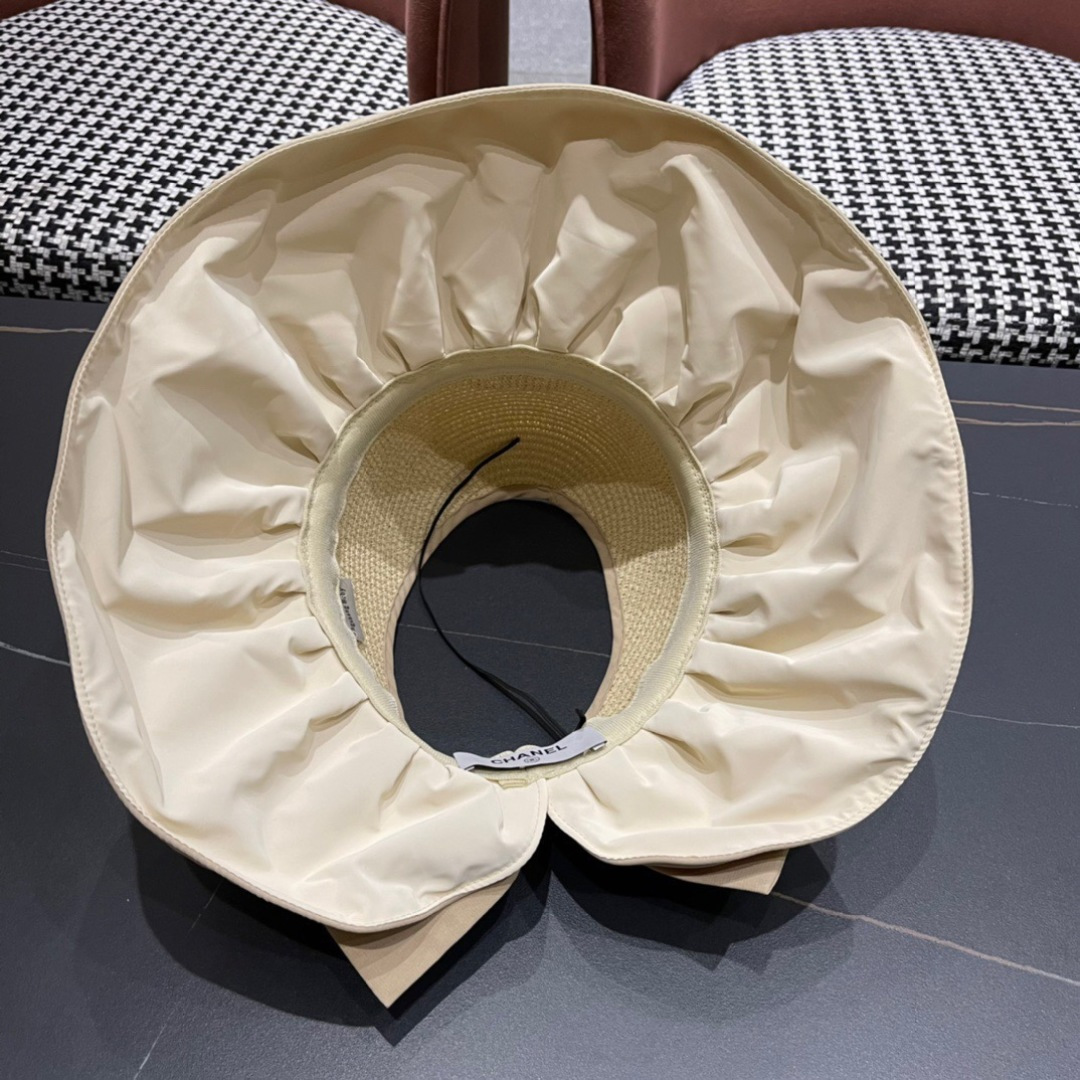 【Chanel香奈儿】2025夏款大檐空顶遮阳渔夫帽🌈 浪漫沙滩款！