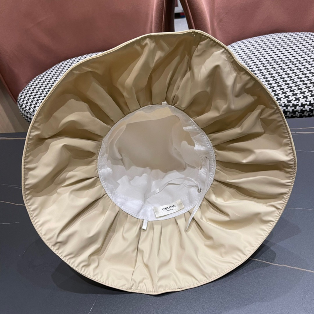 【CELINE赛琳】2025新款简约渔夫帽～简约大气
🔅大牌经典，夏季新品