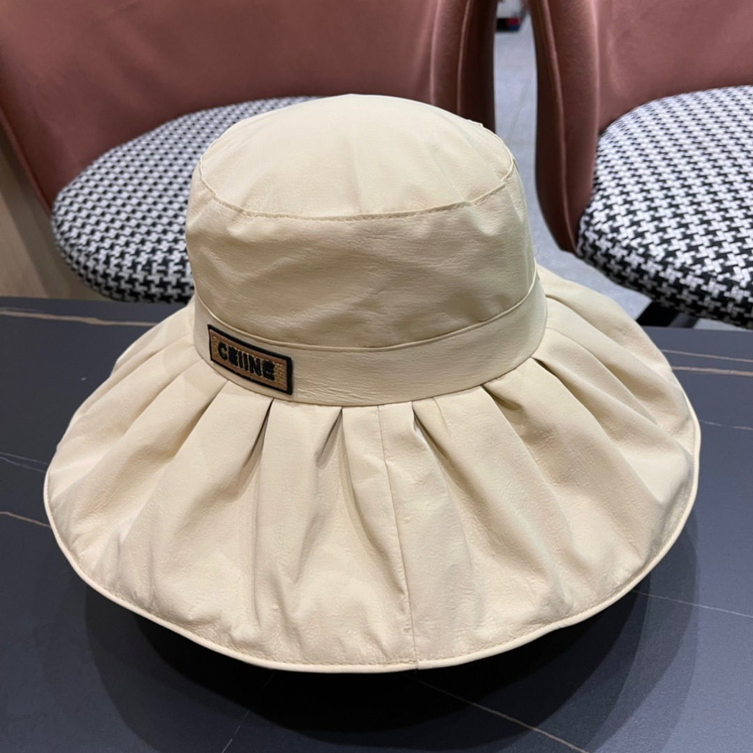 【CELINE赛琳】2025新款简约渔夫帽～简约大气
🔅大牌经典，夏季新品