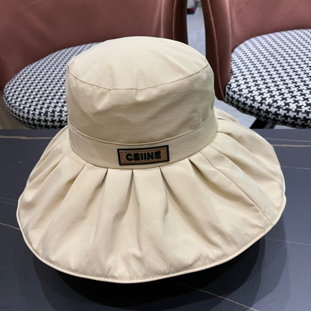【CELINE赛琳】2025新款简约渔夫帽～简约大气
🔅大牌经典，夏季新品