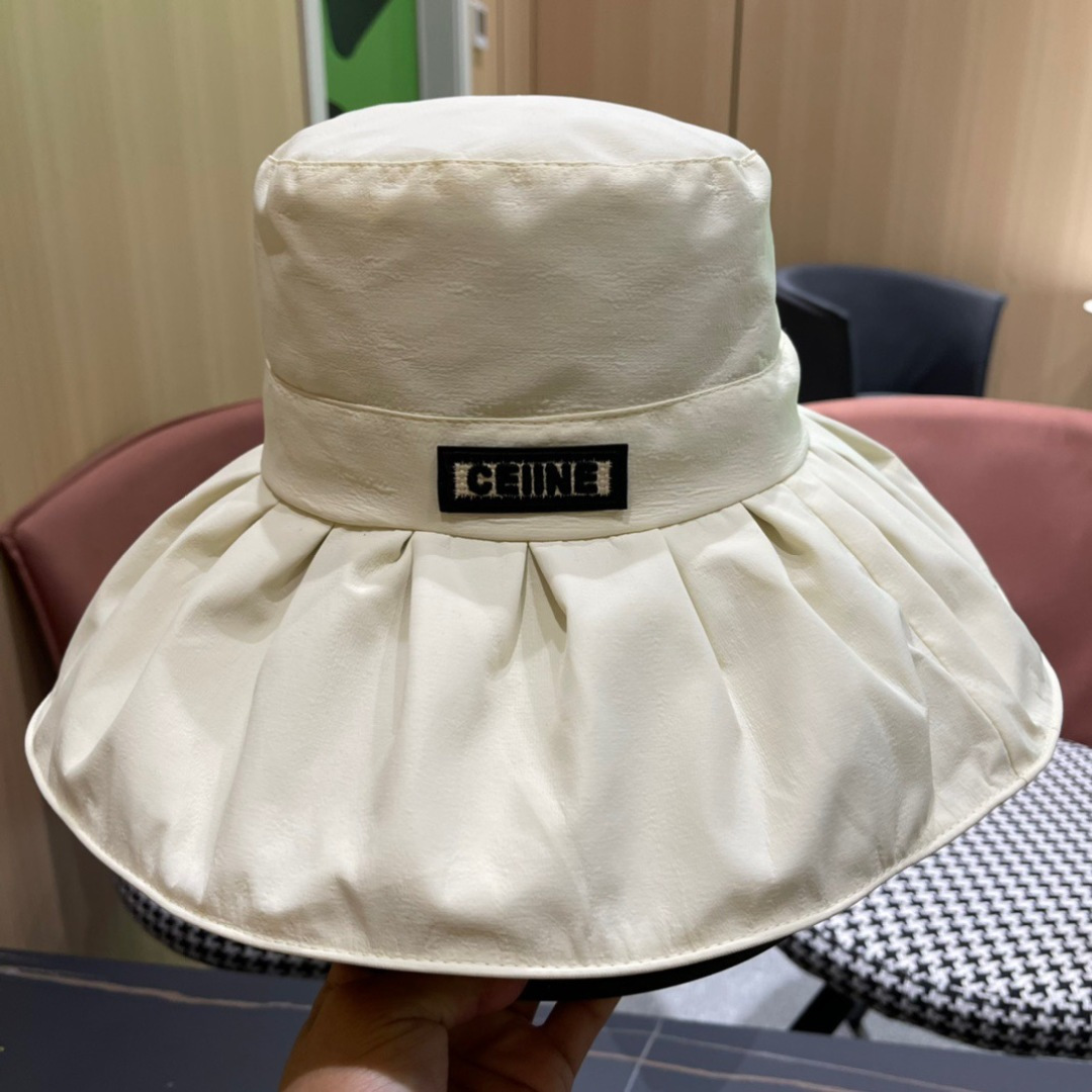 【CELINE赛琳】2025新款简约渔夫帽～简约大气
🔅大牌经典，夏季新品