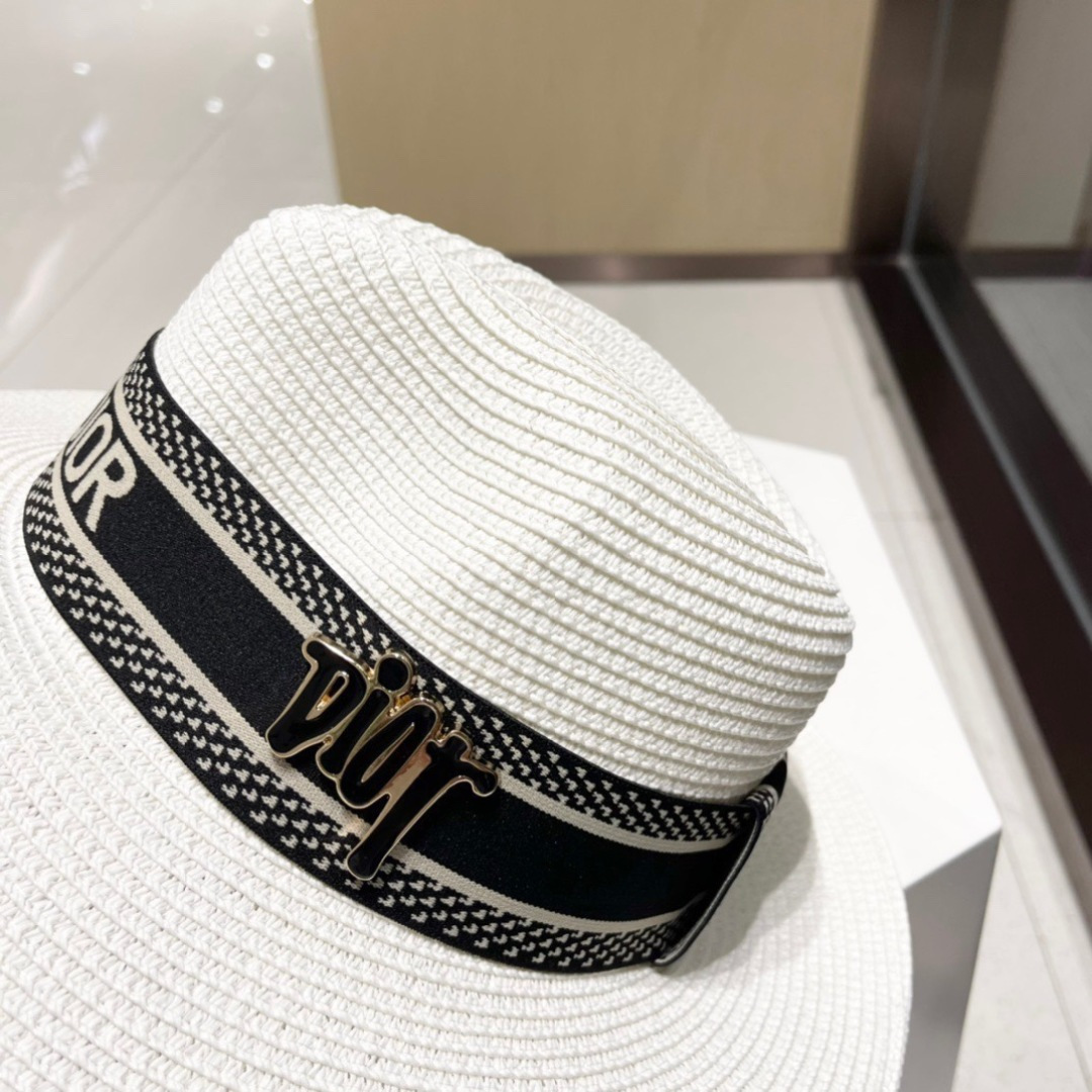  【DIOR迪奥】春夏新款草编遮阳草帽盆帽🤩沙滩风，简约大方，百搭单品～出街首选，新款帽型超美腻，新品上