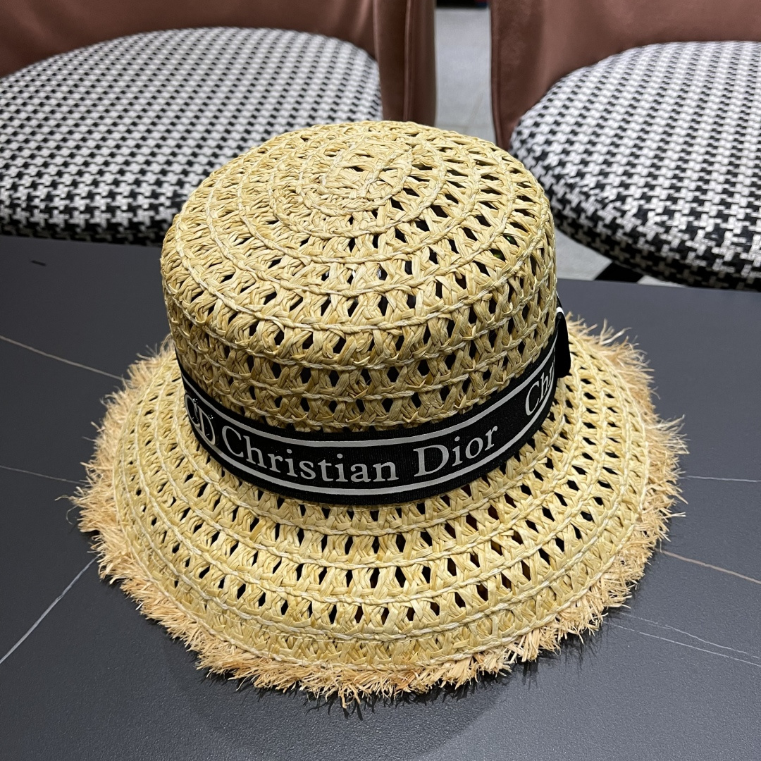 Dior迪奥网红同款田园风拉菲草帽女复古镂空毛边大檐透气
网眼防晒沙滩帽潮