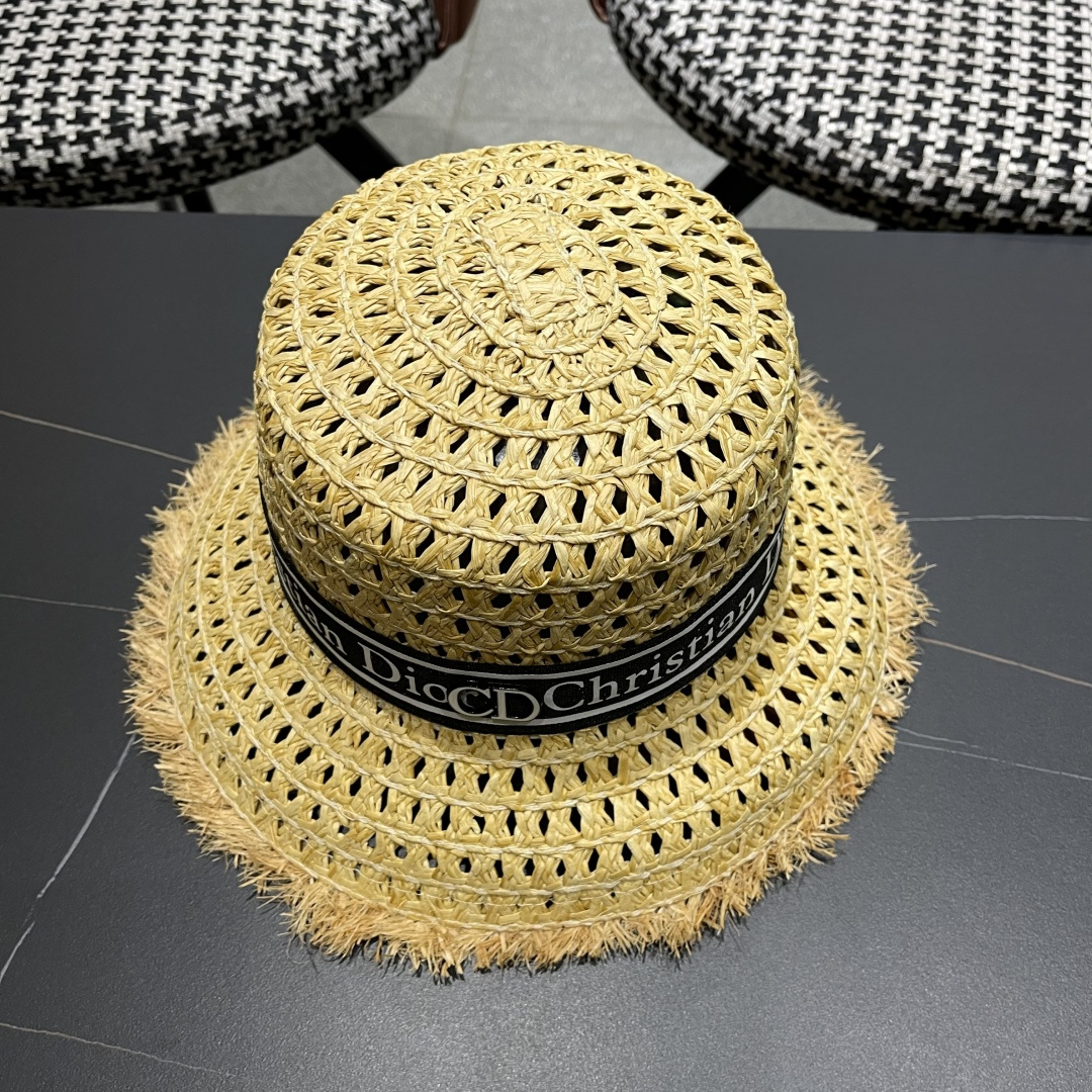  Dior迪奥网红同款田园风拉菲草帽女复古镂空毛边大檐透气
网眼防晒沙滩帽潮