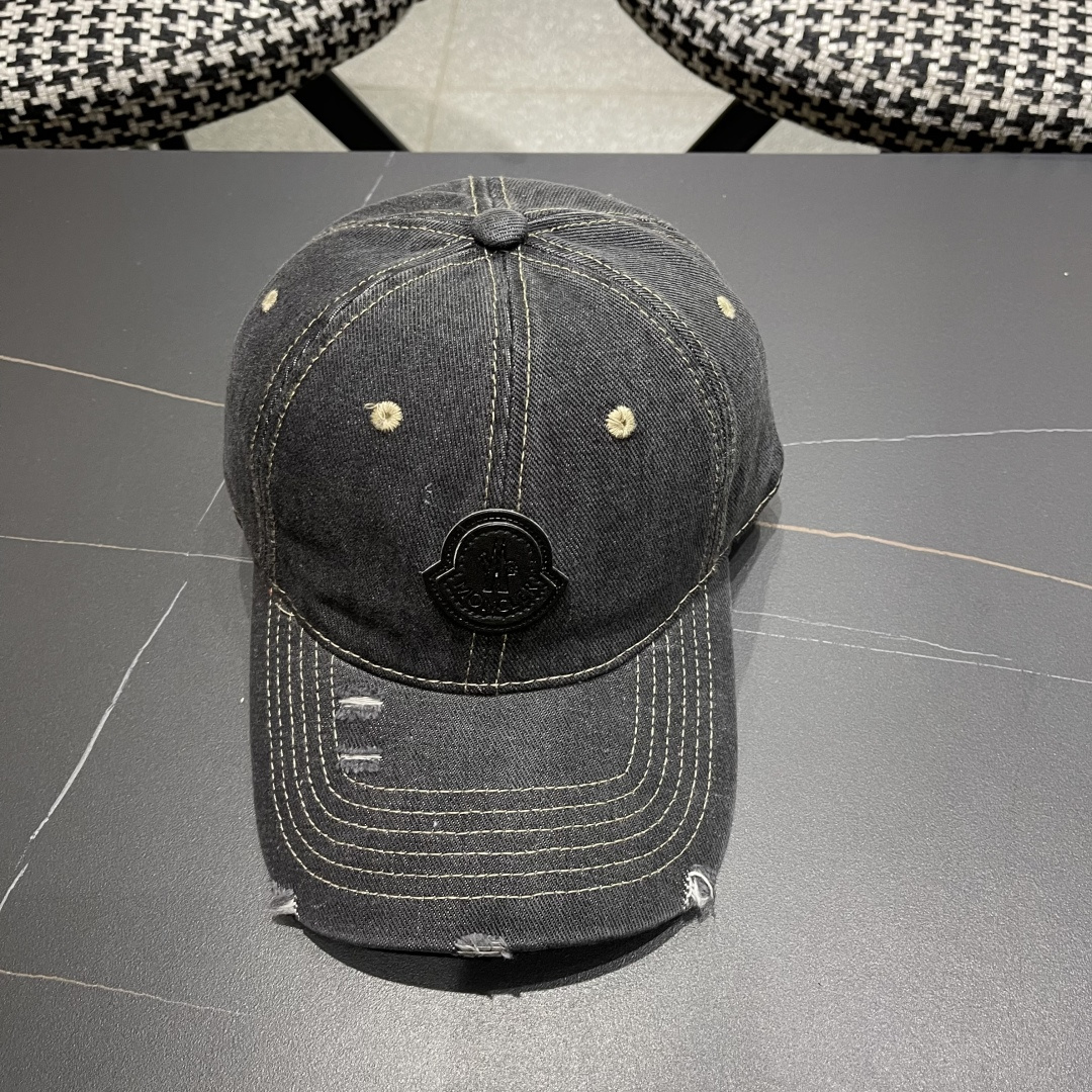  2025春夏新款 蒙口MONCLER棒球帽，年轻时尚潮人穿搭色系，视觉效果超强，好看有质感！

👉