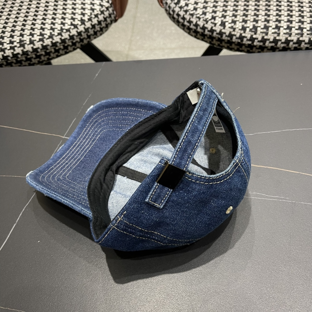  2025春夏新款 蒙口MONCLER棒球帽，年轻时尚潮人穿搭色系，视觉效果超强，好看有质感！

👉